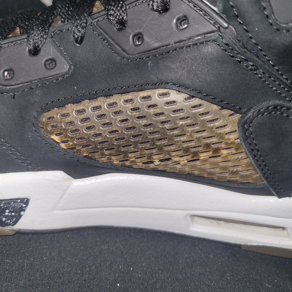 Jordan 5 Retro Oreo Sneakers - Picture 7 of 8